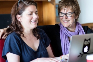 Grundarna av Cancerkompisar, Alexandra och Inga-Lill Lellky.