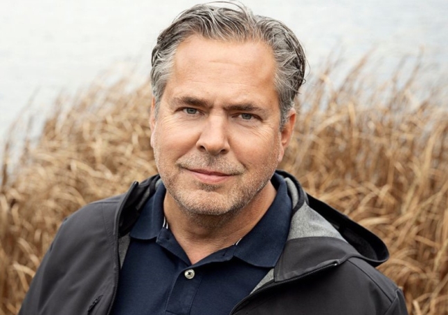 Porträtt på Pär Svärdson, vd för Apotea.