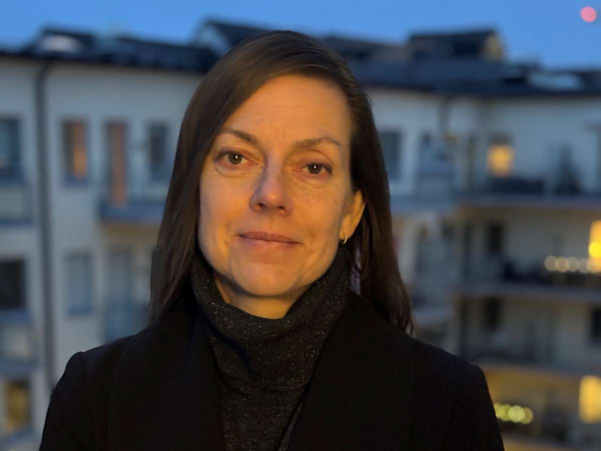 Porträtt på en kvinna som intervjuas i artikeln om sin erfarenhet av cancerrehabilitering.