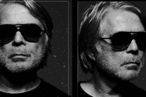 En svartvit bild på Mattias Edwall.